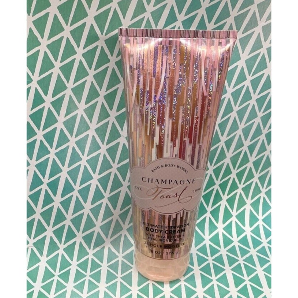 Bath & Body Works Champagne Toast Ultimate‎ Hydration Body Cream Full Size 8 oz